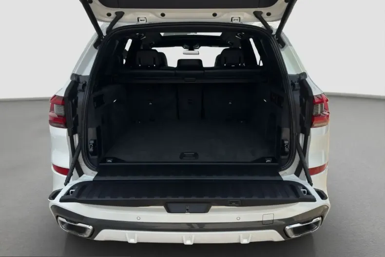 BMW X5 (Seria X) din 2022 cu 126.423 km - oferta BMW242764 - foto 25