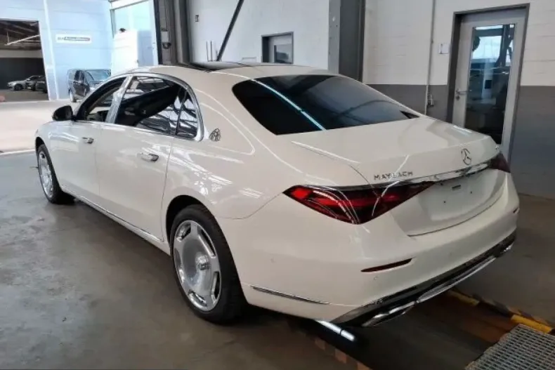 Mercedes-Benz S 580 (Clasa S) din 2023 cu 47.000 km - oferta MER242774 - foto 17