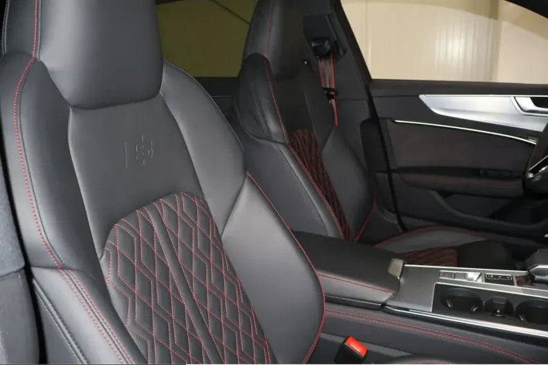 Audi S6 din 2025 cu 16.065 km - oferta AUD242777 - foto 6
