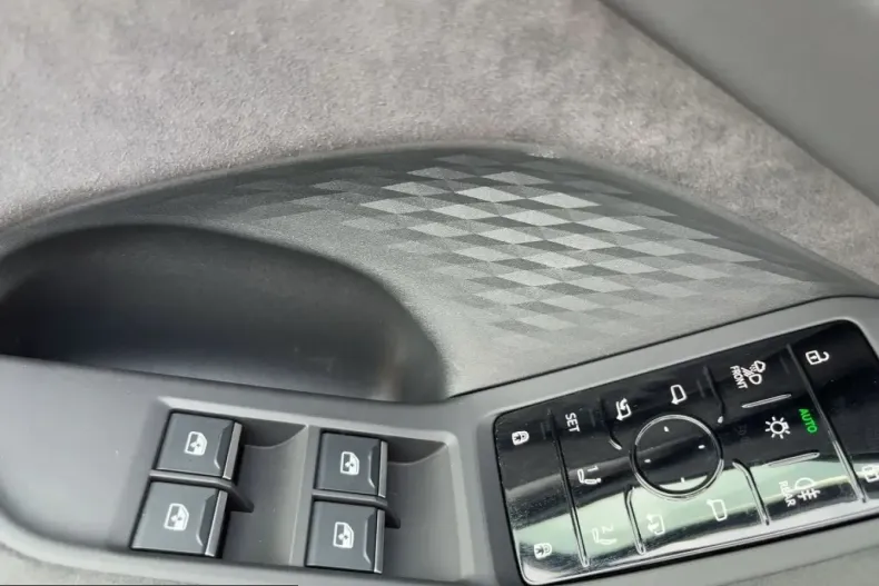 Audi A6 din 2025 cu 11.167 km - oferta AUD242778 - foto 10