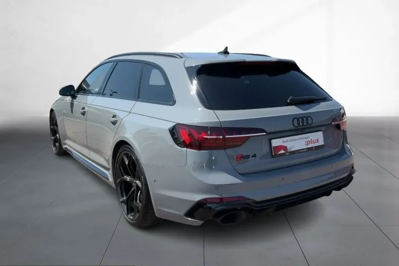 Audi RS4 din 2024 cu 38.771 km - oferta AUD242784 - foto 2