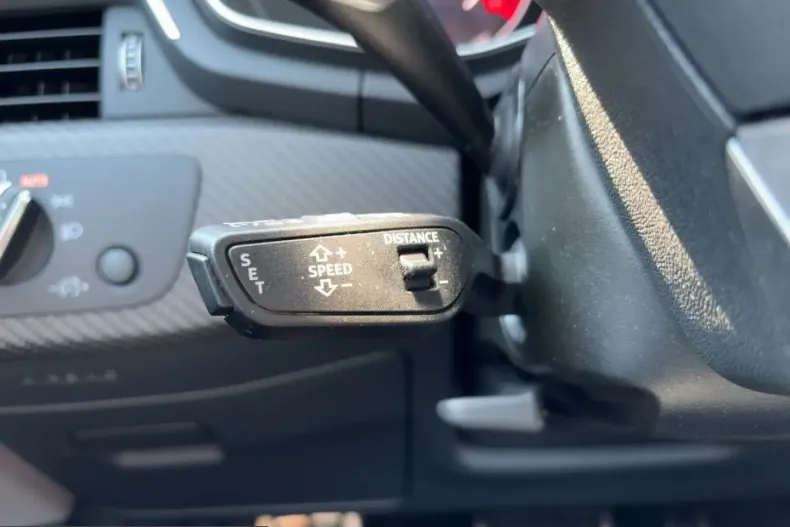 Audi RS4 din 2024 cu 38.771 km - oferta AUD242784 - foto 13