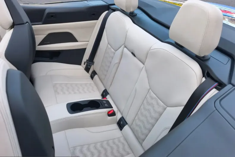 BMW M4 (Seria 4) din 2025 cu 6.000 km - oferta BMW242786 - foto 8