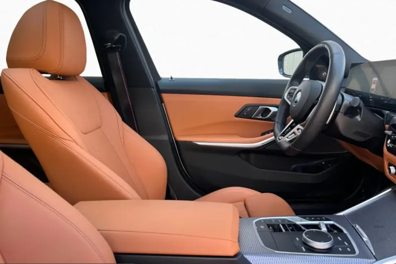 BMW 330 (Seria 3) din 2025 cu 24.180 km - oferta BMW242789 - foto 5