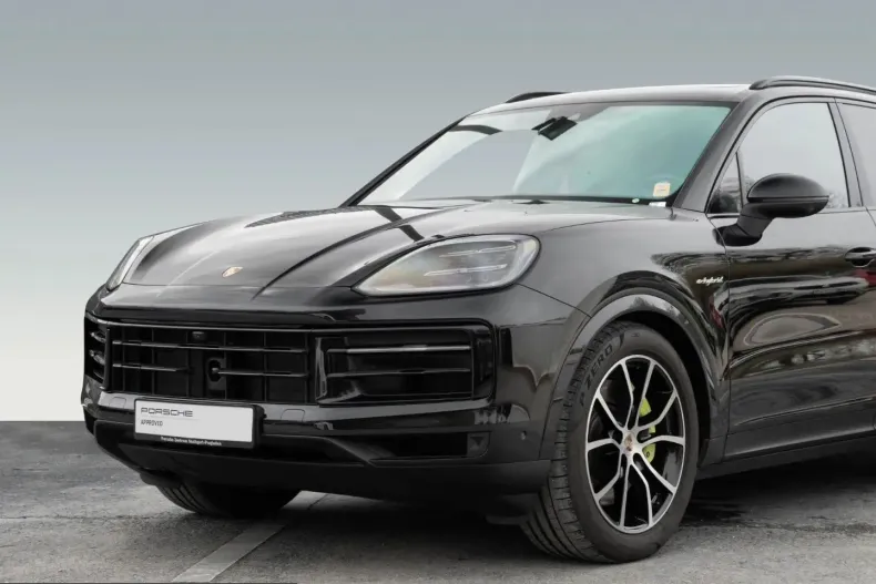 Porsche Cayenne din 2024 cu 24.600 km - oferta POR242792 - foto 2