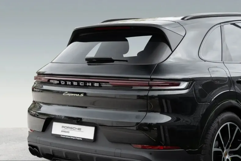 Porsche Cayenne din 2024 cu 24.600 km - oferta POR242792 - foto 4