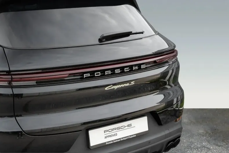 Porsche Cayenne din 2024 cu 24.600 km - oferta POR242792 - foto 5