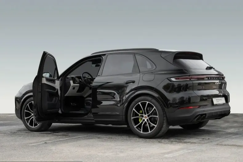 Porsche Cayenne din 2024 cu 24.600 km - oferta POR242792 - foto 6
