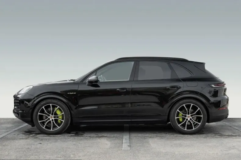 Porsche Cayenne din 2024 cu 24.600 km - oferta POR242792 - foto 7