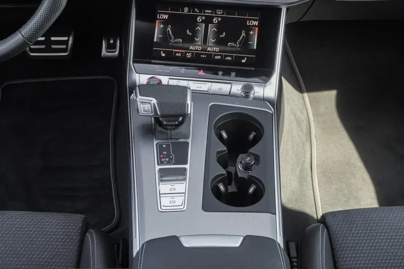 Audi S6 din 2025 cu 45.542 km - oferta AUD242797 - foto 13