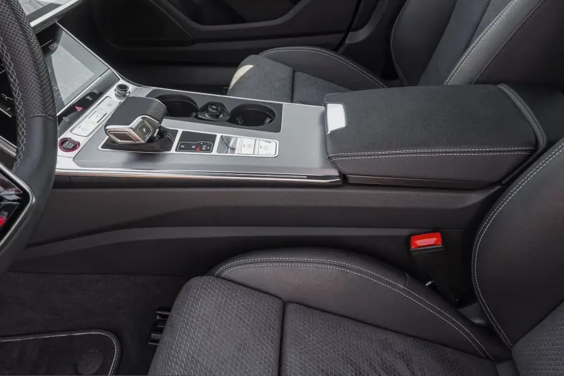 Audi S6 din 2025 cu 45.542 km - oferta AUD242797 - foto 14