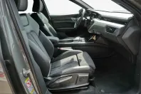 Audi Q8 din 2023 cu 47.000 km - oferta AUD242800 - foto 4