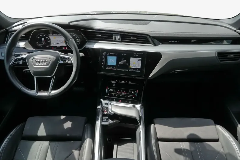 Audi Q8 din 2023 cu 47.000 km - oferta AUD242800 - foto 5
