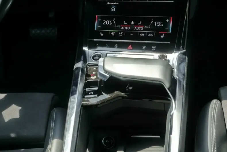 Audi Q8 din 2023 cu 47.000 km - oferta AUD242800 - foto 7