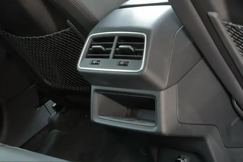 Audi Q8 din 2023 cu 47.000 km - oferta AUD242800 - foto 15