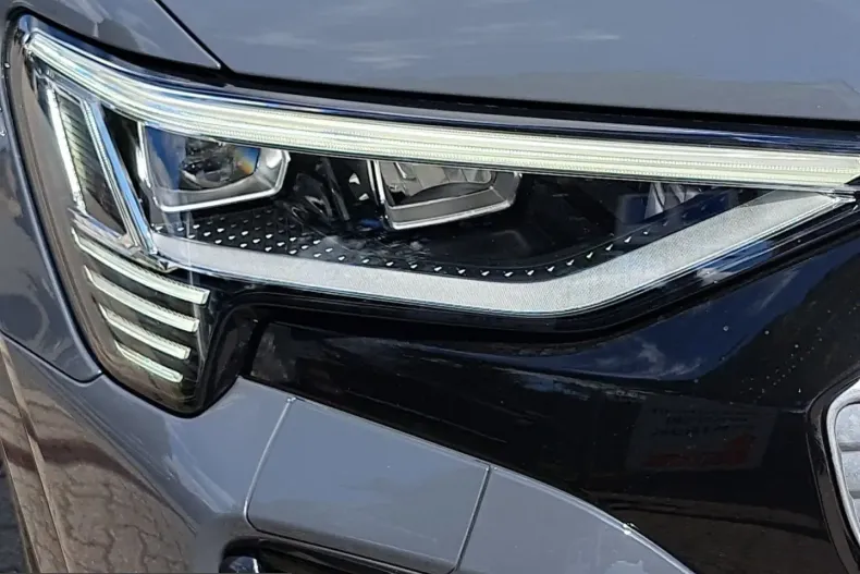 Audi Q8 din 2023 cu 43.082 km - oferta AUD242801 - foto 3