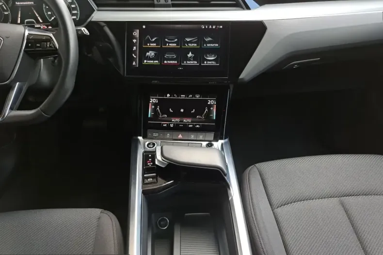 Audi Q8 din 2023 cu 43.082 km - oferta AUD242801 - foto 19