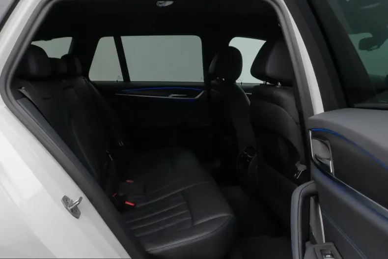BMW 530 (Seria 5) din 2022 cu 67.212 km - oferta BMW242808 - foto 26