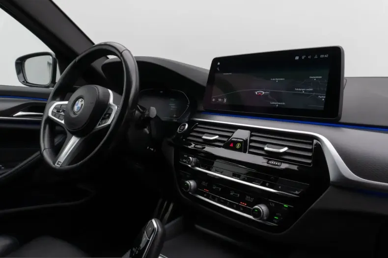 BMW 530 (Seria 5) din 2022 cu 67.212 km - oferta BMW242808 - foto 37