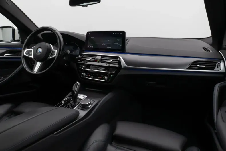 BMW 530 (Seria 5) din 2022 cu 67.212 km - oferta BMW242808 - foto 40