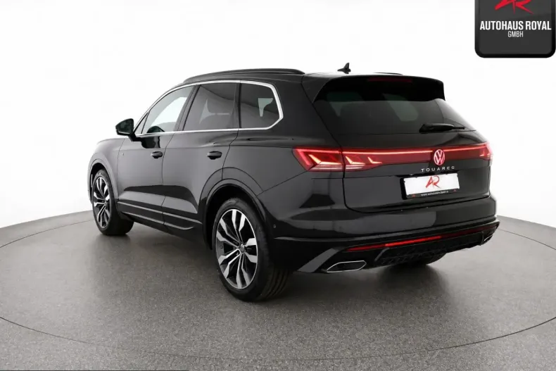 Volkswagen Touareg din 2025 cu 15.247 km - oferta VOL242809 - foto 3