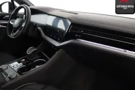 Volkswagen Touareg din 2025 cu 15.247 km - oferta VOL242809 - foto 10