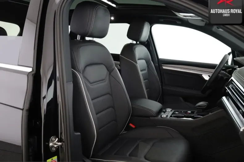 Volkswagen Touareg din 2025 cu 15.247 km - oferta VOL242809 - foto 11