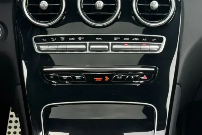 Mercedes-Benz GLC 400 (Clasa GLC) din 2021 cu 62.958 km - oferta MER242811 - foto 26