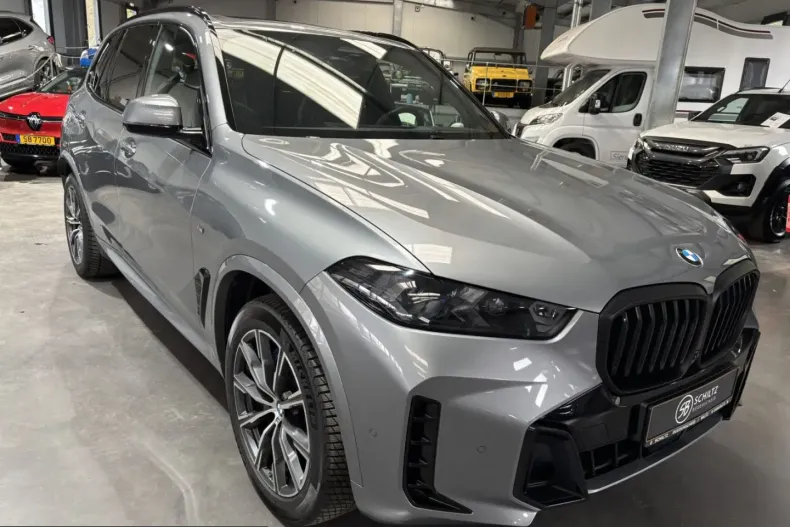 BMW X5 (Seria X) din 2024 cu 58.725 km - oferta BMW242812 - foto 1
