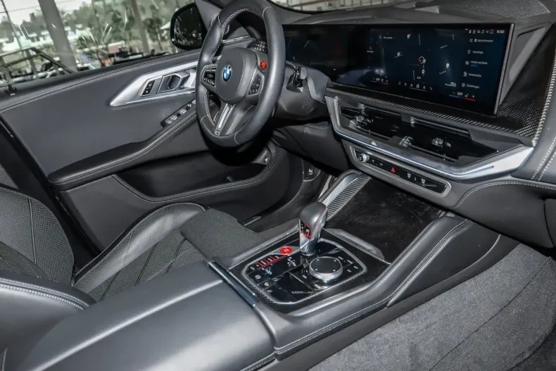 BMW XM (Seria X) din 2025 cu 25.624 km - oferta BMW242813 - foto 15
