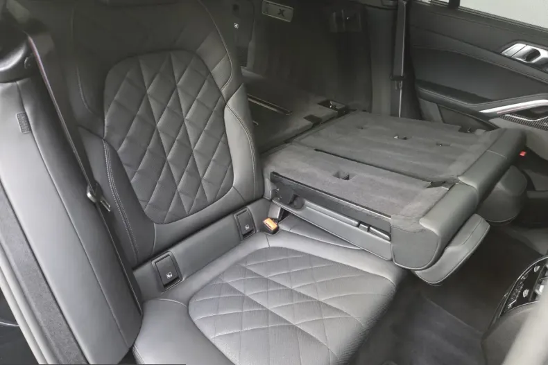 BMW X6 (Seria X) din 2025 cu 15.300 km - oferta BMW242815 - foto 25