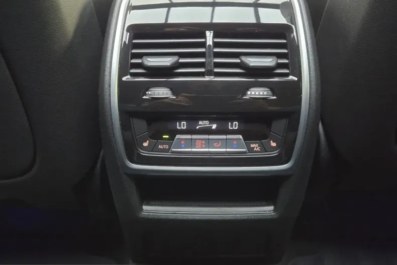 BMW X6 (Seria X) din 2025 cu 15.300 km - oferta BMW242815 - foto 27