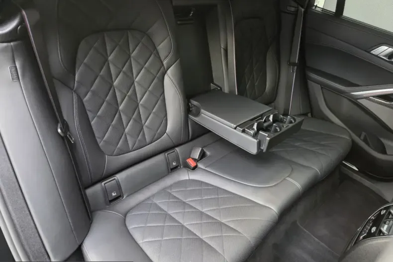 BMW X6 (Seria X) din 2025 cu 15.300 km - oferta BMW242815 - foto 28
