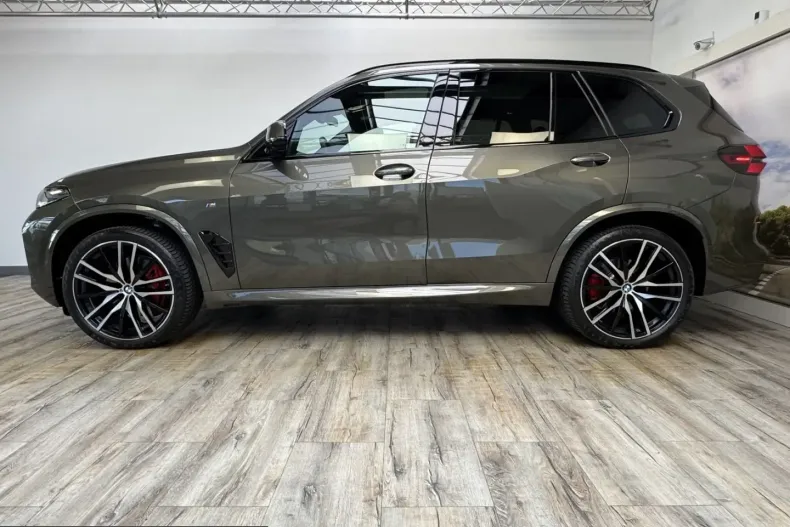 BMW X5 (Seria X) din 2025 cu 9.192 km - oferta BMW242816 - foto 4