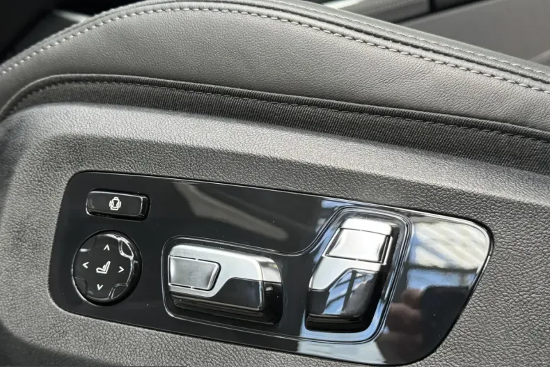 BMW X5 (Seria X) din 2025 cu 9.192 km - oferta BMW242816 - foto 14