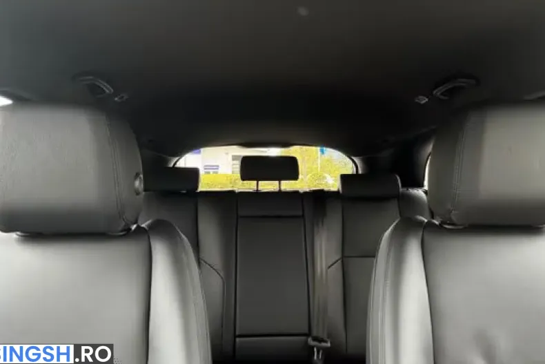 Land Rover Range Rover Velar din 2025 cu 8.500 km - oferta LAN242818 - foto 12