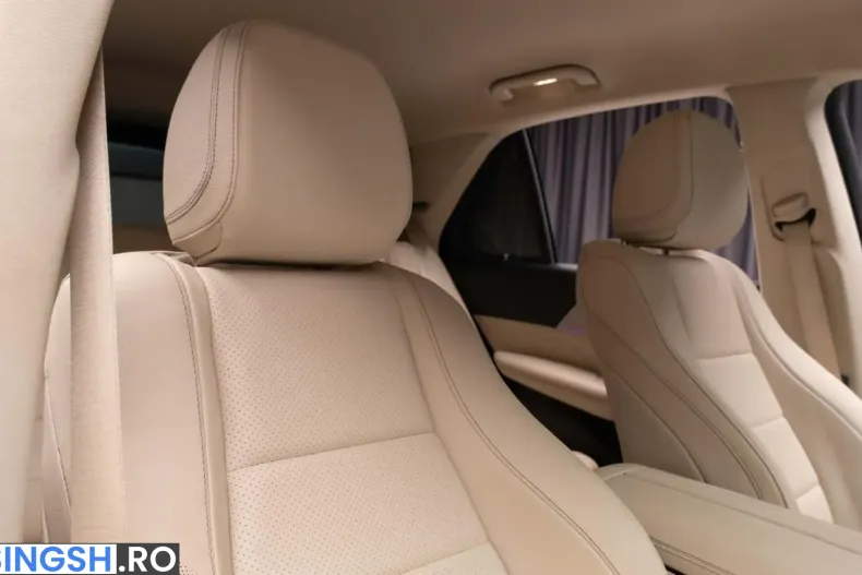 Mercedes-Benz GLE 300 (Clasa GLE) din 2024 cu 30.440 km - oferta MER242819 - foto 8