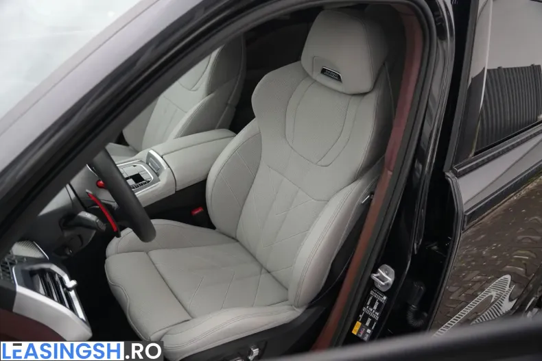 BMW XM (Seria X) din 2023 cu 6.450 km - oferta BMW242821 - foto 17