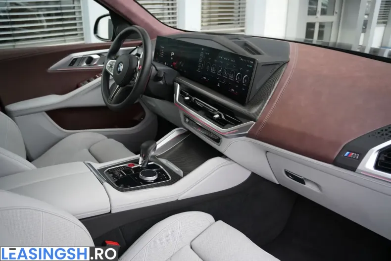 BMW XM (Seria X) din 2023 cu 6.450 km - oferta BMW242821 - foto 39