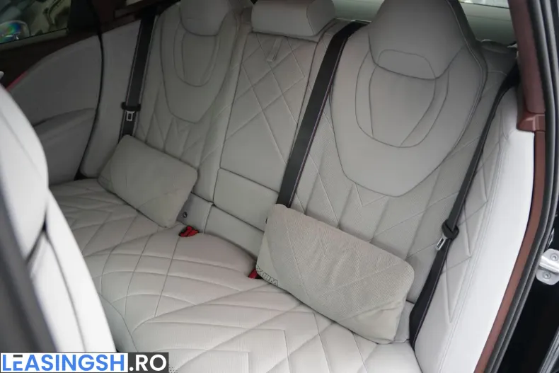 BMW XM (Seria X) din 2023 cu 6.450 km - oferta BMW242821 - foto 41