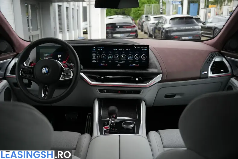 BMW XM (Seria X) din 2023 cu 6.450 km - oferta BMW242821 - foto 44