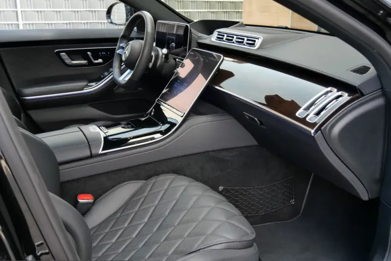 Mercedes-Benz S 580 (Clasa S) din 2022 cu 84.000 km - oferta MER242827 - foto 43