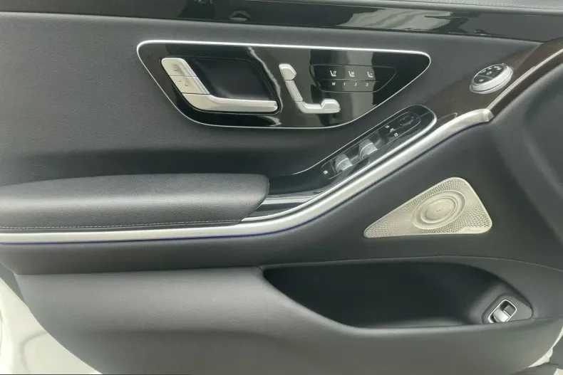 Mercedes-Benz S 580 (Clasa S) din 2022 cu 63.440 km - oferta MER242829 - foto 8