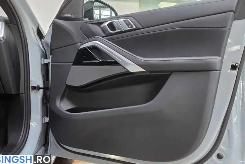 BMW X6 (Seria X) din 2025 cu 10.700 km - oferta BMW242833 - foto 35