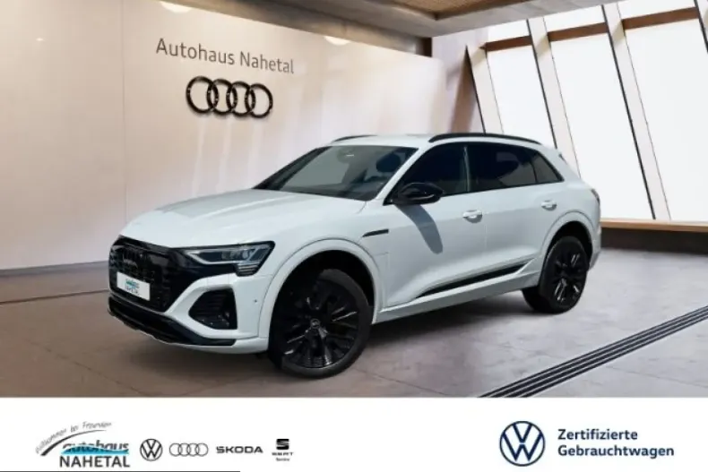 Audi Q8 din 2023 cu 48.062 km - oferta AUD242834 - foto 1