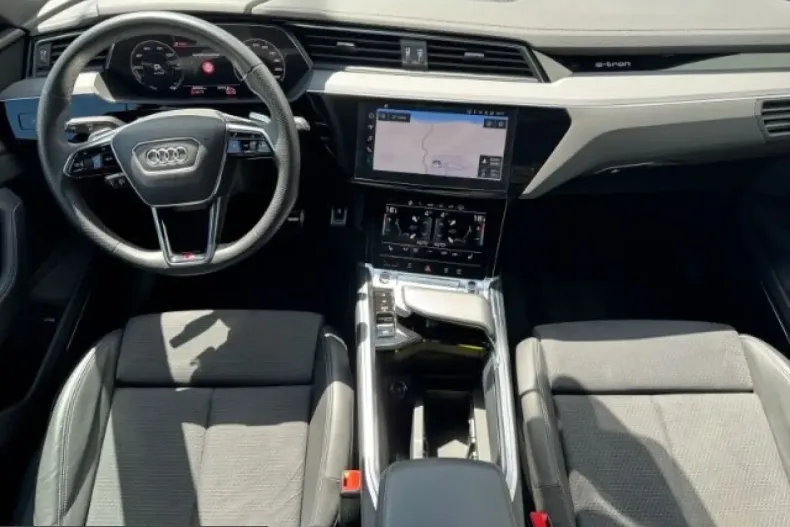 Audi Q8 din 2023 cu 48.062 km - oferta AUD242834 - foto 11