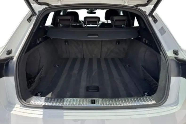 Audi Q8 din 2023 cu 48.062 km - oferta AUD242834 - foto 17