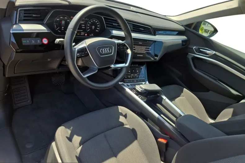 Audi Q8 din 2023 cu 45.109 km - oferta AUD242835 - foto 5