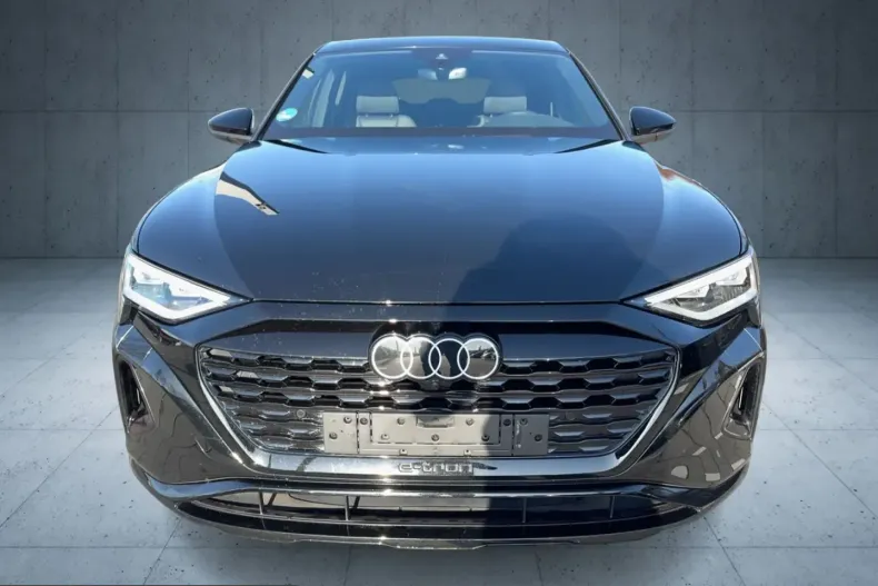Audi Q8 din 2023 cu 41.270 km - oferta AUD242837 - foto 8