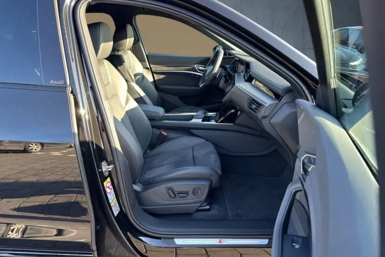 Audi Q8 din 2023 cu 41.270 km - oferta AUD242837 - foto 15